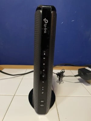 TP-Link TC-W7960 DOCSIS 3.0 300Mbps WiFi Cable Modem Router - Tested - Image 1 of 4