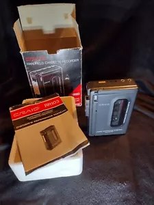Vintage Craig 1990 Handheld Cassette Recorder W/ Cassette Complete in Box - Picture 1 of 12
