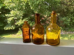 3 VINTAGE BERNSTEINKORK TOP SAMMLERFLASCHEN 3-4 ZOLL - Bild 1 von 3