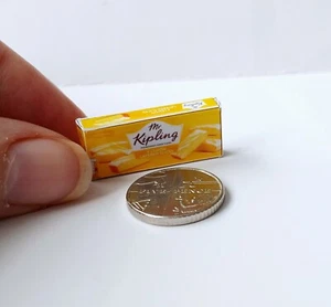 DOLLS HOUSE MINIATURE 1:12 * LEMON SLICES CAKE BOX * COMBINED P+P - Picture 1 of 3