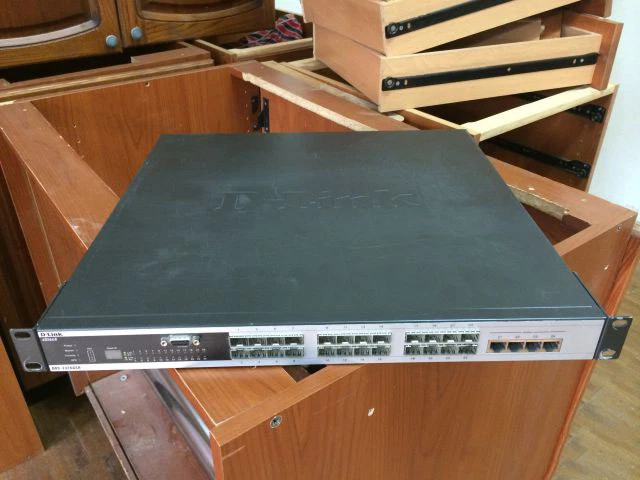 D-Link DXS-3326GSR 10/100/1000Mbps Managed Stackable Multilayer Switch gigabit - Image 1 of 1