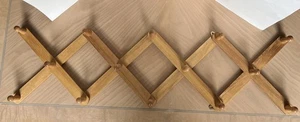 Vintage erweiterbar Holz Akkordeon 14 Zapfen Wandhänger Becher Garderobe Hut Schmuckständer - Bild 1 von 5