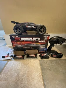 Traxxas 1/16 ERevo VXL Brushless RC Car RTR + TQi Radio + 2LiPos + Charger + Box - Picture 1 of 4