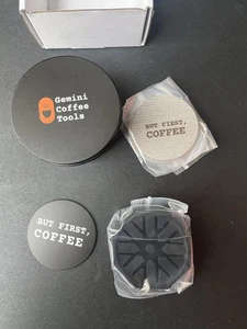 Confezione da 2 Schermo Puck 53,3mm con Supporto: Espresso Spedizione Rapida - Foto 1 di 7