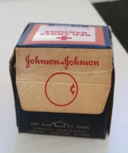 VINTAGE BOX JOHNSON & JOHNSON RED CROSS BANDAGE 1 1/2"X10 YDS OLD ADVERTISING - Bild 1 von 3