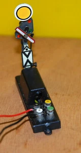 Trix Express H0 6705 Vorsignal Vr0/Vr2 Licht und Schaltung gut und geprüft - Bild 1 von 2