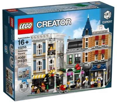 LEGO 10255 Creator Assembly Square Modular 10th Anniversary Series 4002 Pc Build - Image 1 of 4