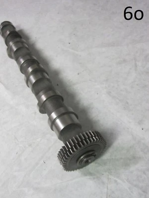 Un árbol de levas para AUDI A6 A4 ALLROAD 2.5 TDI V6 código: BAU BDH BDG BCZ BND Foto 1 de 4