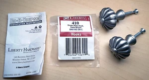 Liberty Hardware gancio o pomello in nichel satinato x 2 - Foto 1 di 1