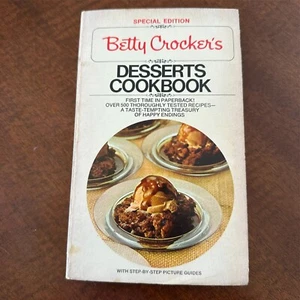 Betty Crockers Desserts Cookbook 1975 Paperback Special Edition General Mills - Imagen 1 de 2