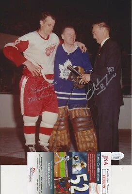 Autographed GORDIE HOWE JOHNNY BOWER LEAFS RED WINGS COLOR 8 X 10 JSA  - Image 1 of 3