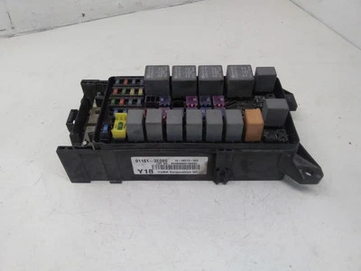 Scatola fusibili KIA SORENTO I JC 911613E080 3.3 benzina 180kw 2008 27612897 - Immagine 1 di 4