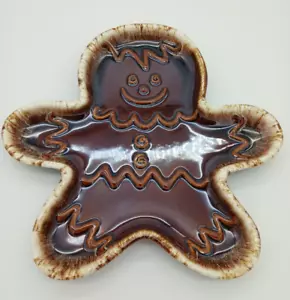 Vintage Hull Gingerbread Man 10" x 10" Cookie Serving Plate Drip Brown - Picture 1 of 16