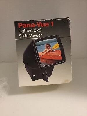  Pana-Vue Automatic Lighted 2x2 Slide Viewer Battery Operated Vintage - Image 1 of 4