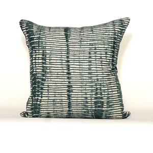 Villa home Embroidery Throw Pillow Cover 22 x 22 NWOT - Picture 1 of 3