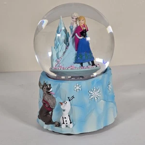 Disney Frozen WaterGlobe Musical "Let It Go" Elsa Anna 6 in Snow Globe KCare NUOVO - Foto 1 di 10