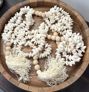 Pottery Barn Shell Garland Beads Natural White Beach Mantle Table Decor NEW - Picture 1 of 7
