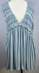 POL Gr. M grün Babydoll Boho Gypsy fließend gehäkelt tief V Slvls Scrapwork Top - Bild 1 von 8