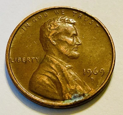 RARE 1969 D Lincoln Memorial Cent - No/Weak FG - Floating Roof - Image 1 of 4