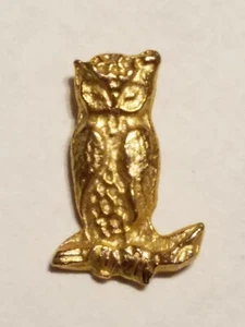 Vintage Goldtone Owl Lapel Pin Pinback - Picture 1 of 3