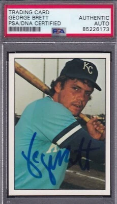 George Brett 1975 SSPC Rookie PSA DNA SIGNED RC CARD AUTOGRAPHED Hall of Fame - Image 1 of 2