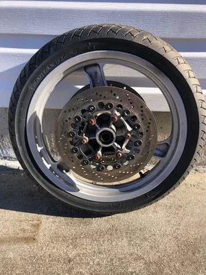 Llanta delantera BMW K1100 K1100LT 1997 92-97 18x2,5 OEM con neumático Foto 1 de 4