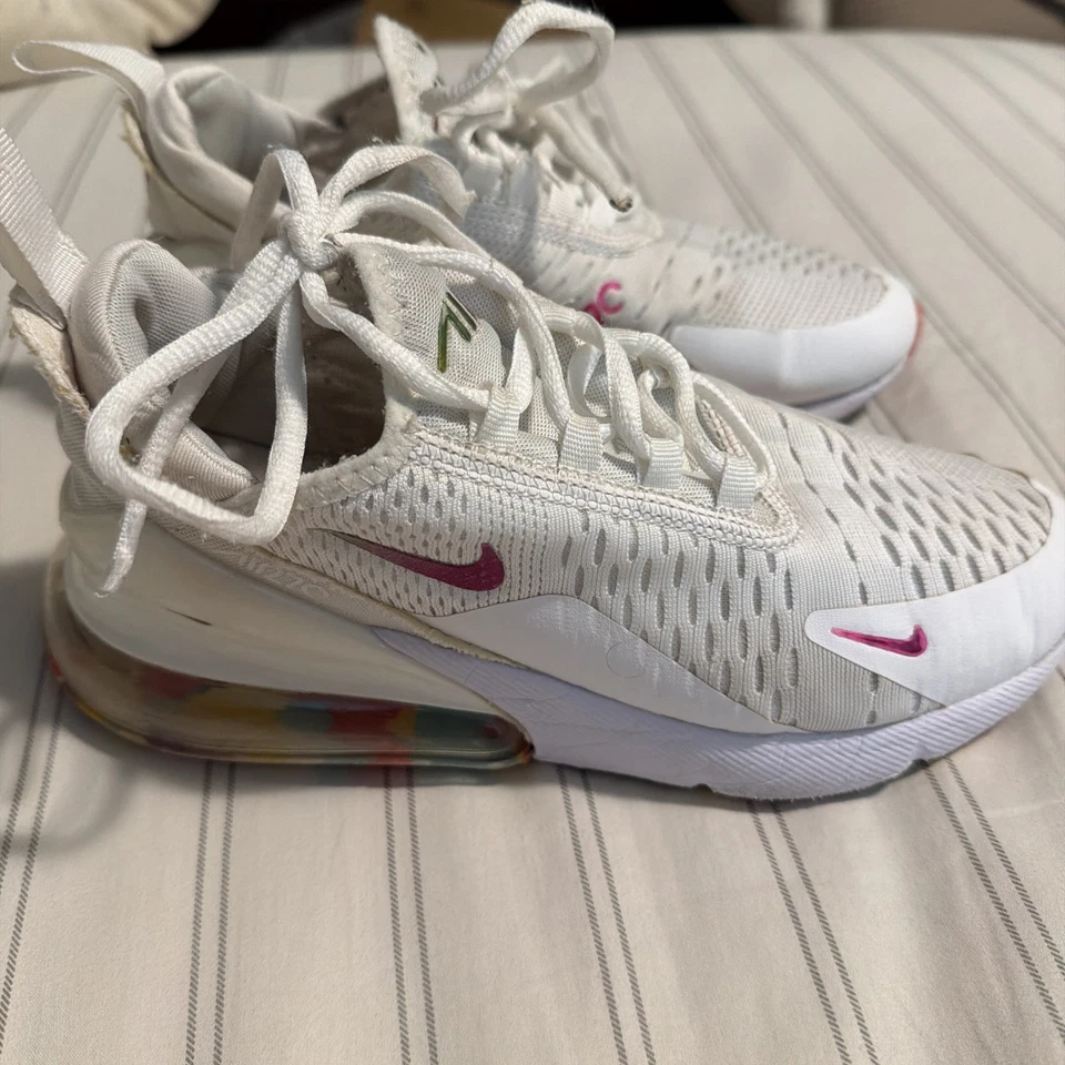 Nike Womens Air Max 270 l Running Shoes Sneakers Size 5.5 - Image 1 of 4