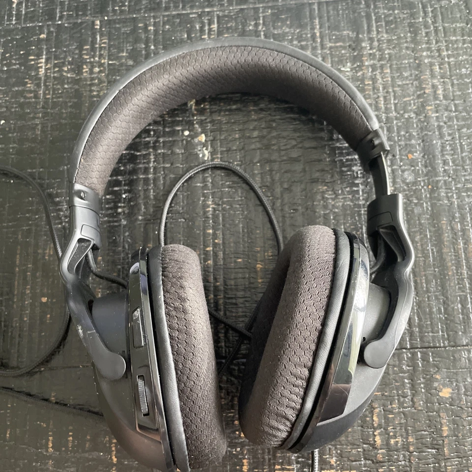 NEW ROCCAT NOZ ROC-14-520-AS Stereo Gaming Headset - Black - Image 1 of 4