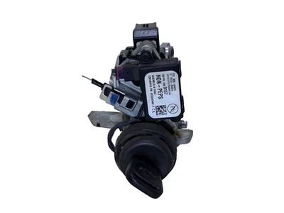 2007-2015 CHEVY SILVERADO 1500 Ignition Switch w/key - Image 1 of 4
