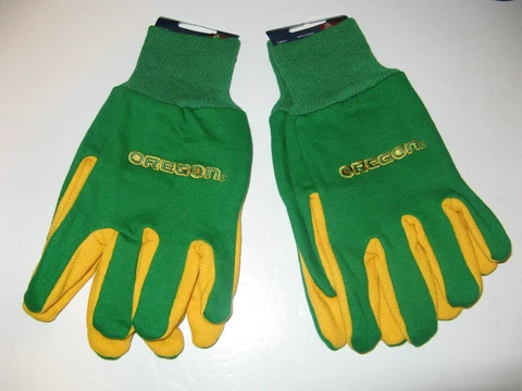 TWO (2)  PAIR OF OREGON DUCKS, SPORT UTILITY GLOVES FROM FOREVER COLLECTABLE Cover