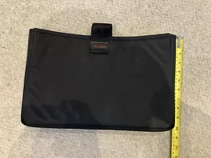 Tumi Black Padded Laptop Sleeve Case Cover RRP£90 - Picture 1 of 2