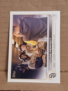 2022 SAN DIEGO PADRES TOPPS PICTURE PERFECT BASEBALL TEAM CARD #US83 MACHADO - Bild 1 von 2