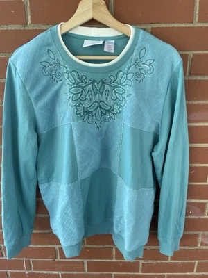 Sudadera Alfred Dunner Mujer Talla L Terciopelo Verde Azulado Retazos Bordada Con Cuentas Foto 1 de 4