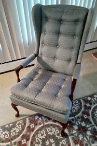 Antique Mid-Century Victorian Chair ▪︎ One Owner ▪︎ Smoke Free - Picture 1 of 6
