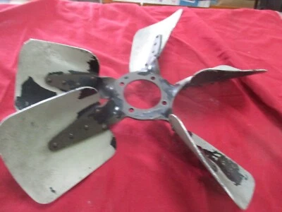 Rolls Royce Corniche, Silver Shadow, Bentley T hoja de ventilador de cuchara grande UE32648 Foto 1 de 3