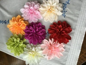 Large Artificial Simulation Silk Chrysanthemum Flower Head 15 cm - Picture 1 of 12