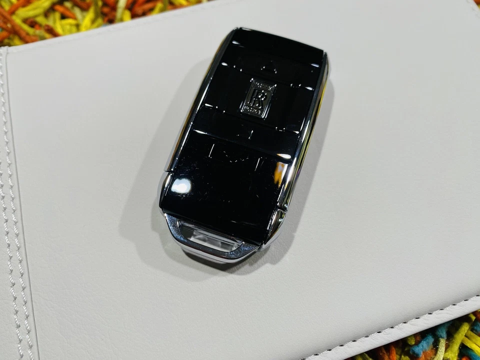 ROLLS ROYCE KEY FOB REMOTE PHANTOM 2019 2020 2021 2022 2023 GHOST CULLINAN WRAIT - Image 1 of 4