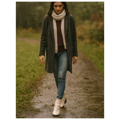 Botín para mujer Gentle Souls HOLI de tacón ancho talla 9,5 M de cuero blanco piedra Foto 1 de 4