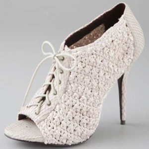 Elizabeth and James LONI Macrame Lace Up Open Toe SEXY Booties 8.5 I LOVE SHOES - Picture 1 of 9