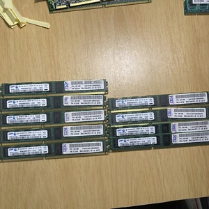 Lot 9x Samsung IBM M392B5673EH1-CH9 2GB PC3-10600 DDR3-1333 Server ONLY ECC RAM - Picture 1 of 4