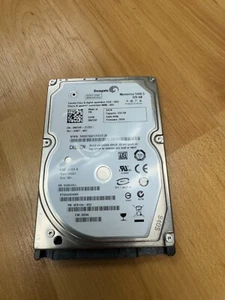 Seagate ST9320320AS, PN 9EV134-030, 0N234F, FW DE04, 320 GB SATA disco rigido 2,5"" - Foto 1 di 1