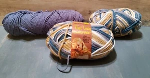 First Lady Carefree Yarn 4 Ply Knitting Worsted 2 Skeins Vintage 1 Gray Skein - Picture 1 of 6