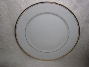 Europa Fine Porcelain Anniversary White with Gold Trim Dinner Plate Unused - Picture 1 of 3