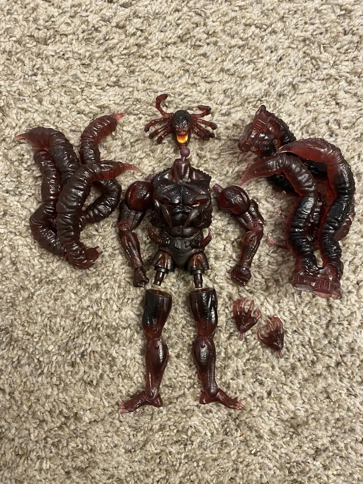 Figura Completa BAF El Vacío Serie Marvel Legends - Centinela Oscuro Foto 1 de 4