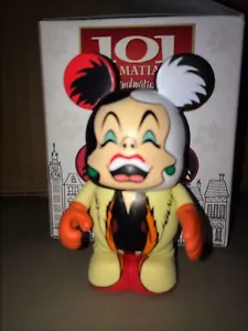 Cruella de Vil 3" Vinylmation 101 Dalmatians Series Villains - Picture 1 of 2