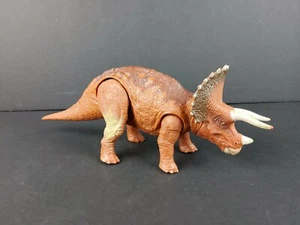 Jurassic World Roarivores Triceratops 12" Figur Dinosaurier mit Sounds 2017 Mattel - Bild 1 von 7
