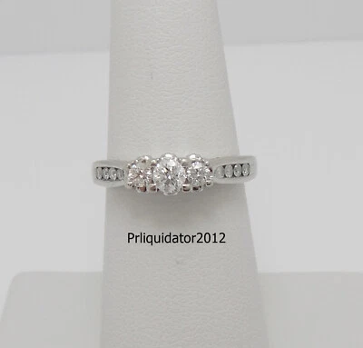 Обручальное или свадебное кольцо с натуральным бриллиантом 1/2 карата белое золото 14 карат - Изображение 1 из 4