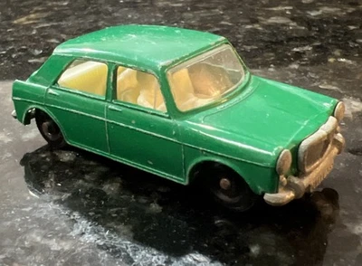 Vintage Matchbox Lesney No. 64 MG 1100 Green Die-Cast Car – Made in England - Image 1 of 4