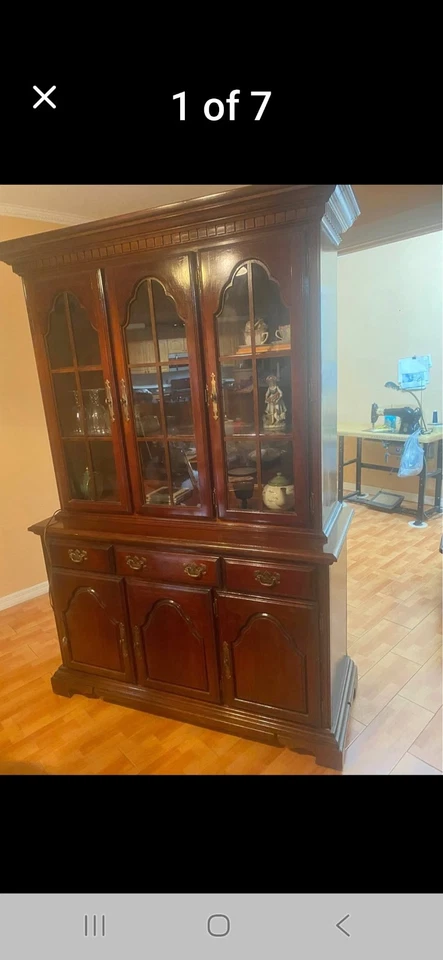 Gabinete chino vintage de madera roja con puertas de vidrio - 2 piezas Hutch Foto 1 de 1