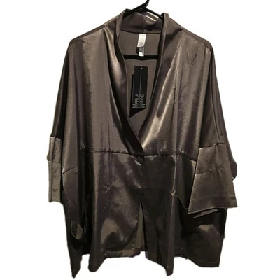 Marla Wynne 女式 1X 码绿色橄榄厚和服开衫夹克外套 — 第 1/4 张图片